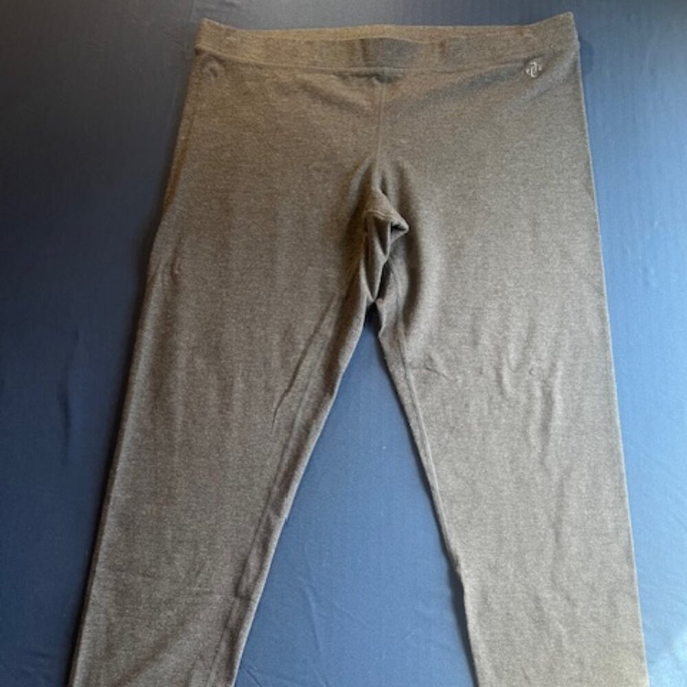Gray, high-waisted Jockey leggings‎ athletic and loungewear SUPER SOFT size